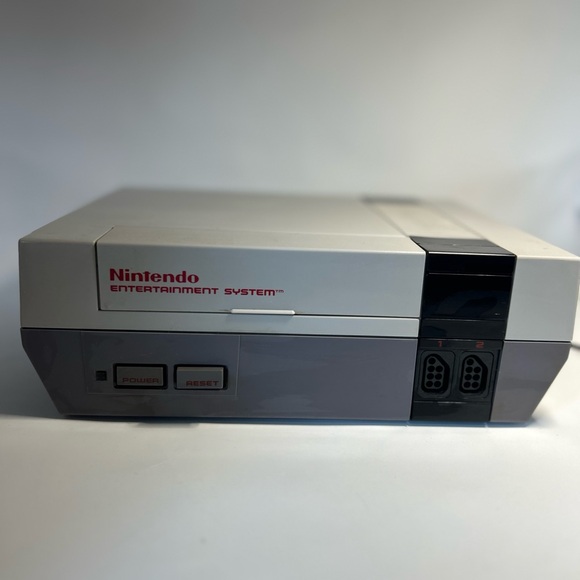 Nintendo Entertainment System Console - Gray